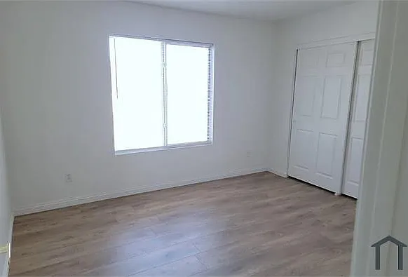 1022 Lone Pine River Ave — Photo 7