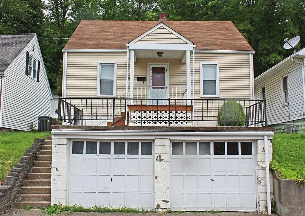 4225 Brooke St photo 1