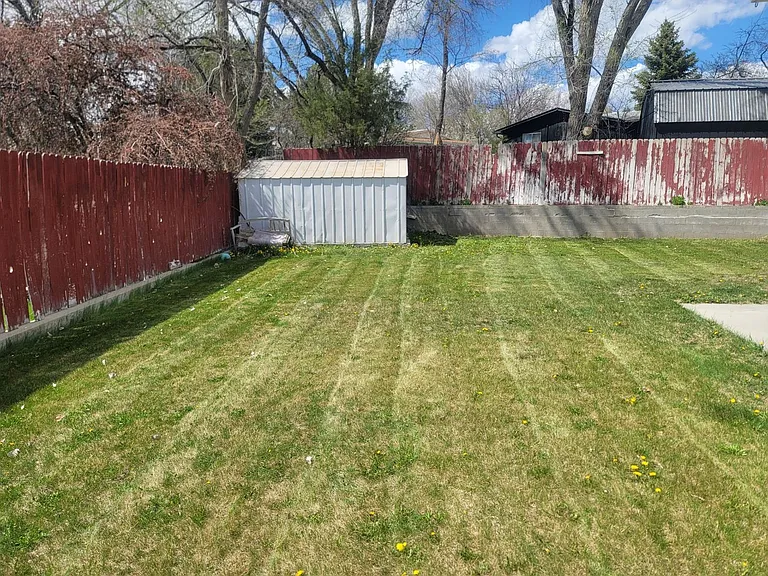 776 W Sage St — Photo 10