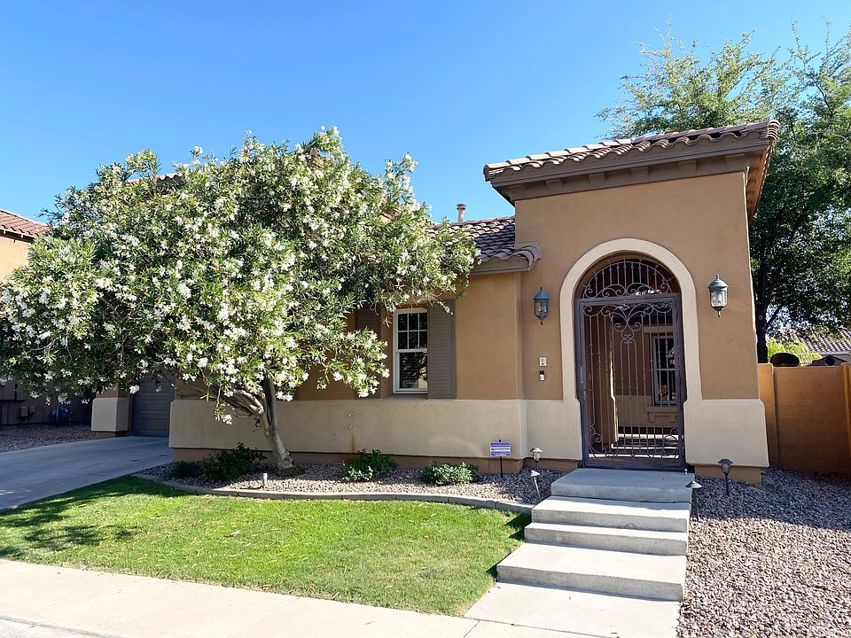 1st image of 2309 E Aster Dr