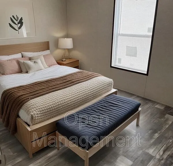 1400 Cleveland Rd #8 — Photo 3