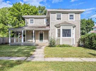 46 Grove St, Galesburg, MI