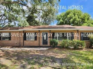 8207 Newport Rd, Jacksonville, FL 32244