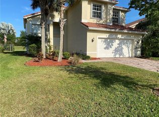 2047 Grey Falcon Cir SW, Vero Beach, FL 32962