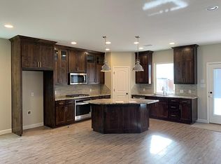 1312 Solomon Ln, Midland, TX 79705