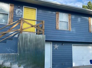 212 N Taylor St, Pleasant Hill, MO 64080