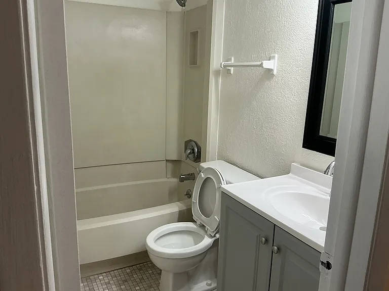 179 Ulster Ln — Photo 10