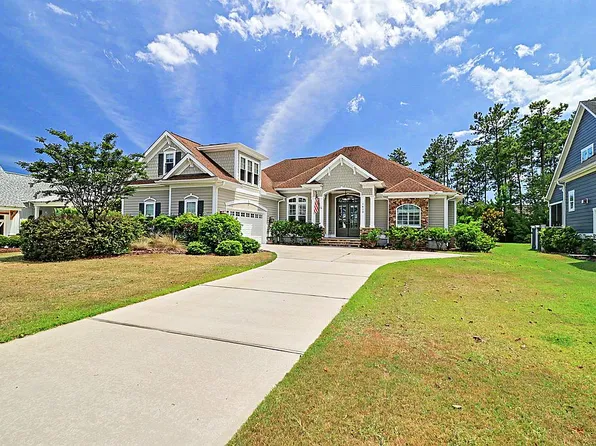 1439 Cape Fear National Dr, Leland, NC 28451