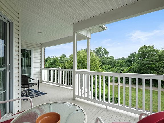 2nd image of 6986 Boulder Pointe Ct #91