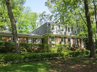 810 Spalding Dr NE, Sandy Springs, GA 30328