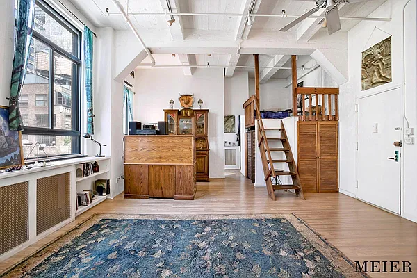 Sold by MEIER | media 2