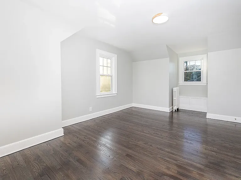 51 Hepburn Rd — Photo 13
