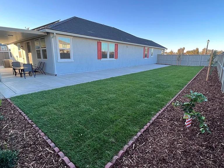 1400 Van Zee Dr — Photo 15