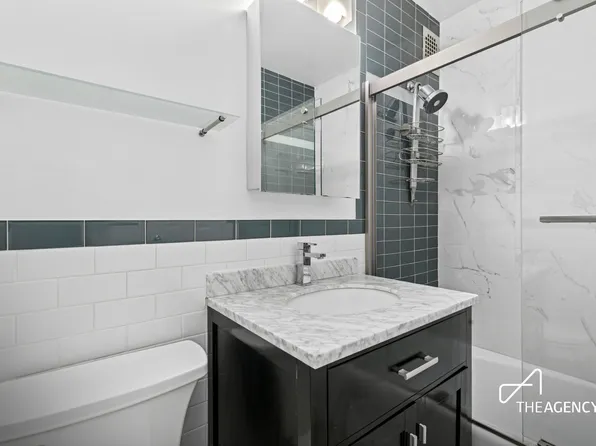 220 East 54th Street image 5 of 7