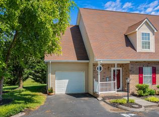 3450 Hamilton Place Dr, Morristown, TN 37814