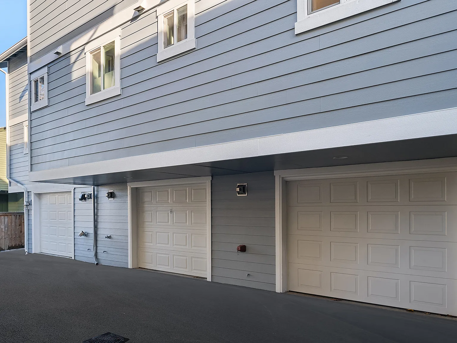 3 bed, 2.5 bath, 1800 sqft, $3,500 — Photo 4