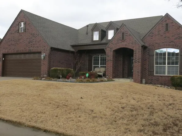 7512 E Fort Worth Pl, Broken Arrow, OK 74014