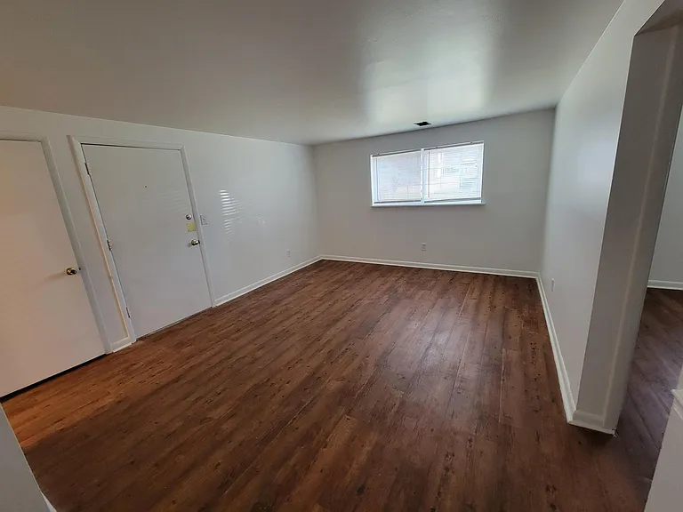 1660 N 4th St #1C — Photo 7