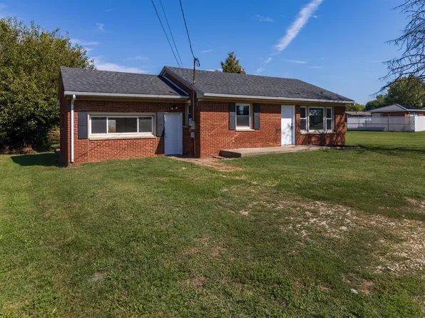 302 E John St, Fort Branch, IN 47648