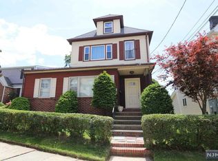 41 Webster St, Ridgefield Park, NJ 07660