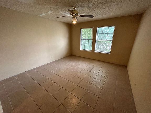 4th image of 6927 Neston Dr