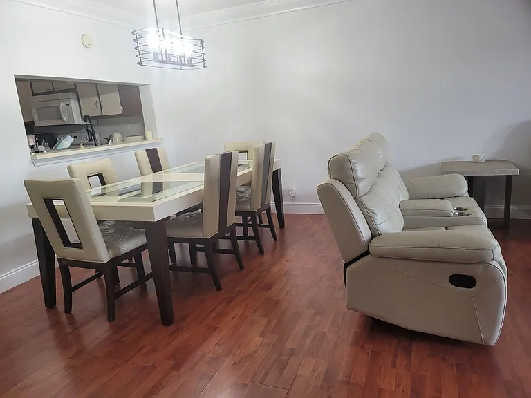 2200 S Cypress Bend Dr #308 — Photo 5