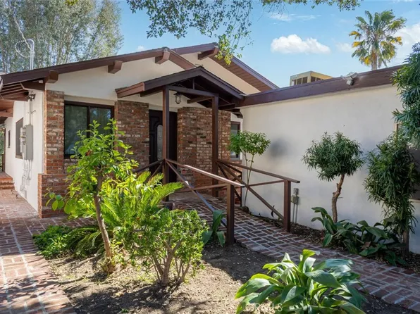 238 Thorne St, Los Angeles, CA 90042