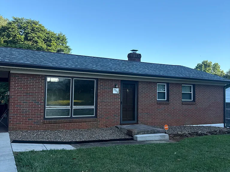 5928 Dublin St — Photo 1