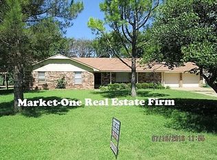 408 Shady Lane Dr, Cache, OK 73527