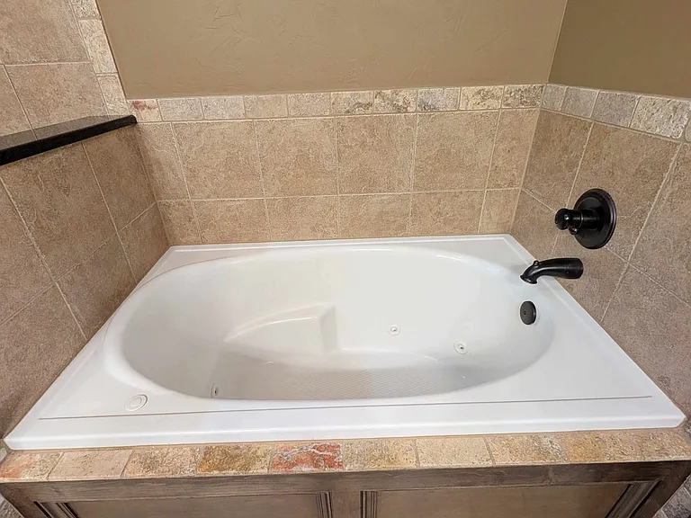 6405 Bent Wood Dr — Photo 12