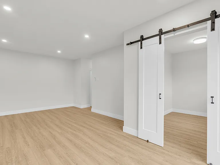 1220 Hamilton St — Photo 30