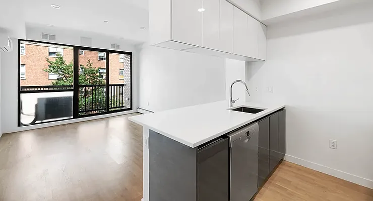 Rented by REAL New York | media 45