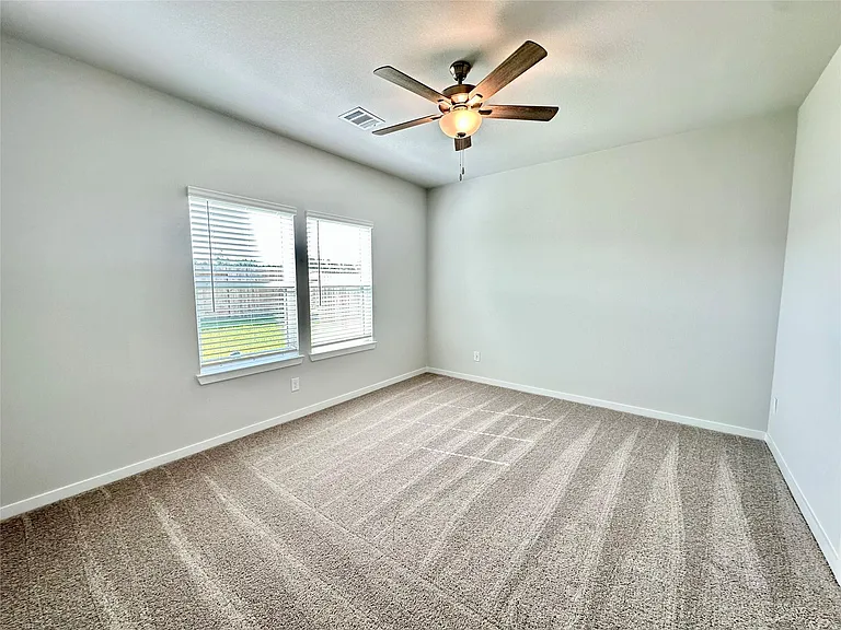 12026 Curlin Dr — Photo 12
