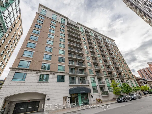 200 Besserer St #305, Ottawa, ON K1N 0A7