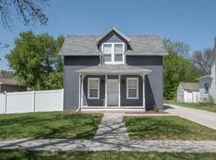 1111 1st St N, Casselton, ND 58012