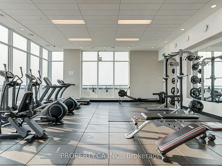 2800 Keele St #611 — Photo 13