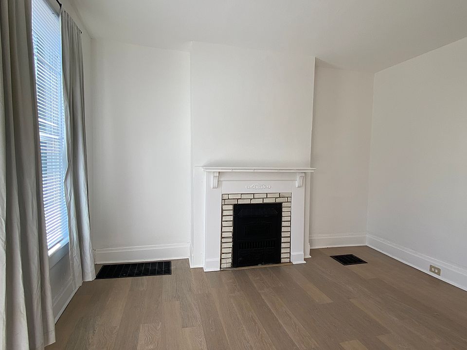1st image of 2393 Findley Ave #2395