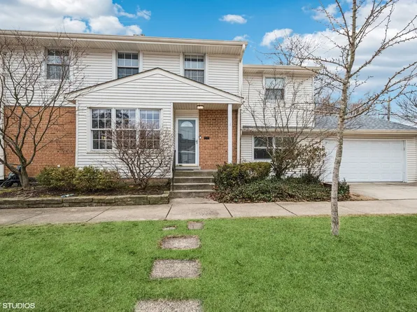 8556 Hamlin Ave, Skokie, IL 60076