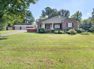 746 Maple St, Whitwell, TN 37397