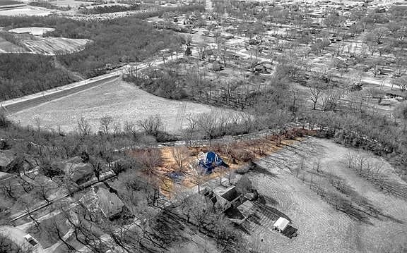 4th image of 2 E Rockwood Dr