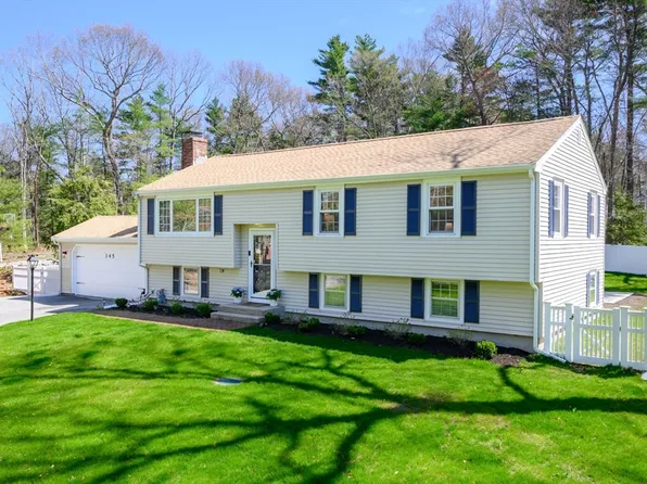 345 Plain St, Hanover, MA 02339