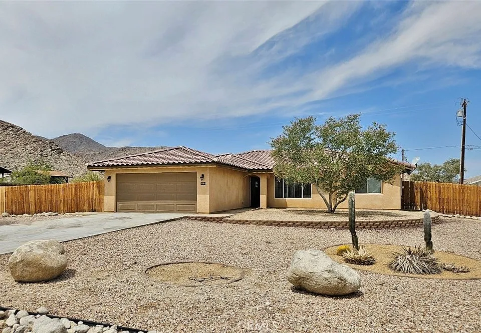 7064 Eucalyptus Ave