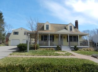 12 Holly Rd, Walpole, MA 02081