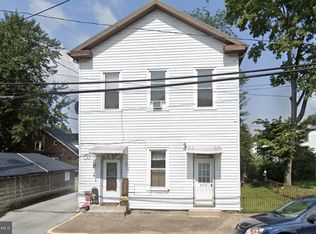 402-404 Swatara St, Dauphin, PA 17018