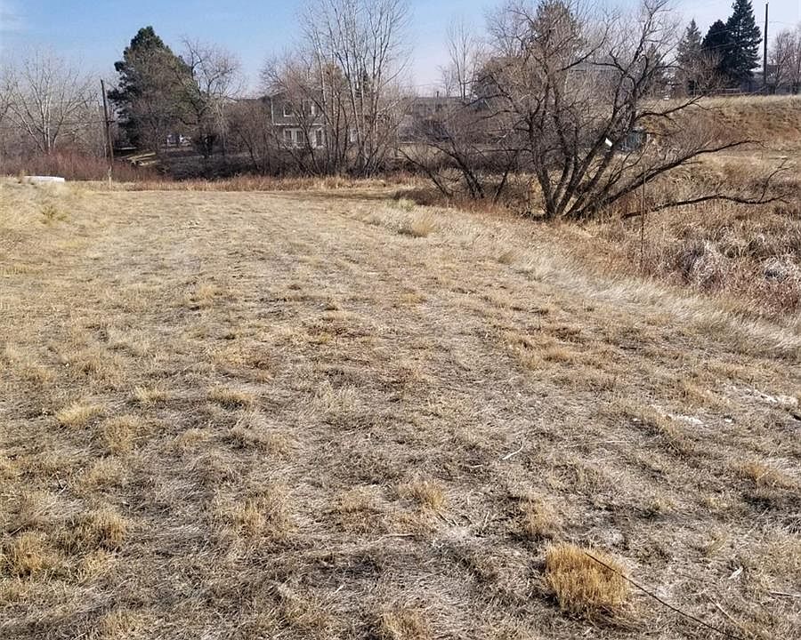 2nd image of 7833 S Estes Ct