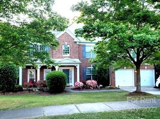 9513 Linden Tree Ln, Charlotte, NC 28277