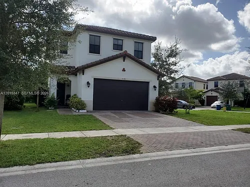 9194 SW 36th St Photo 1