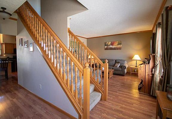 4th image of 796 Collingwood Dr