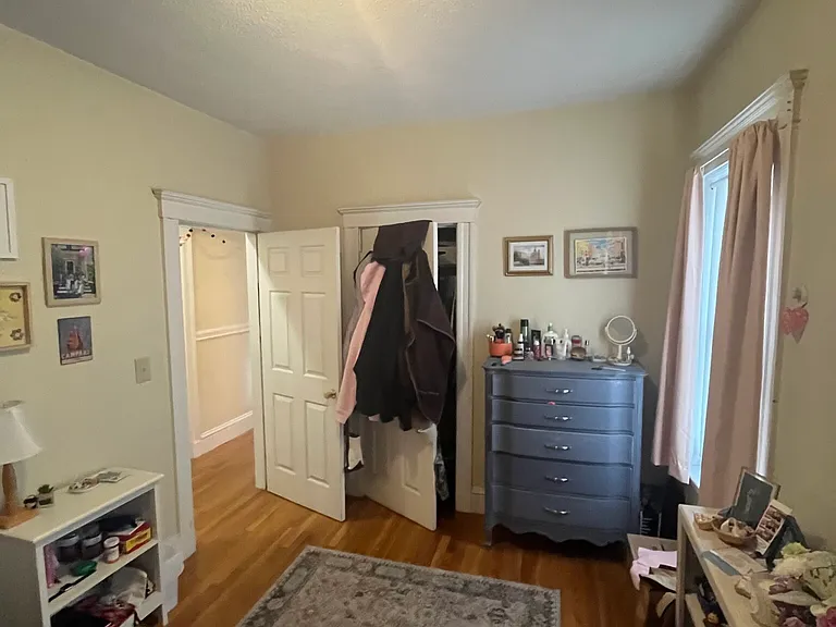 21 Roseclair St #2 — Photo 9