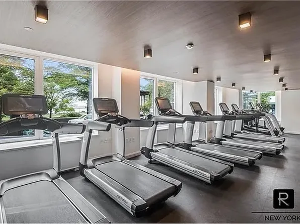 212 Warren Street image 14 of 21